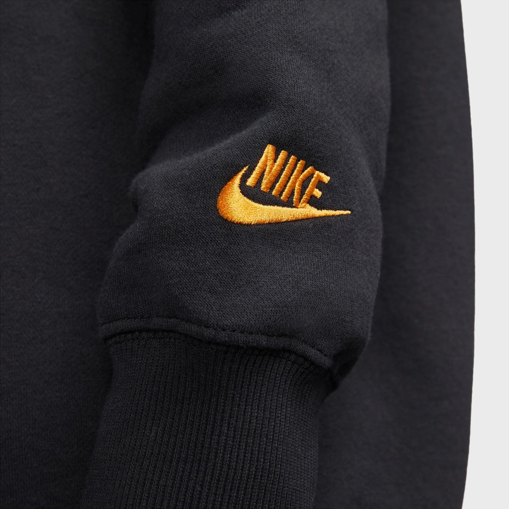 MoistureWickingTechnology Matte Surface Texture Nike Sportswear Women's Phoenix Fleece Oversized Happy Crew / Black