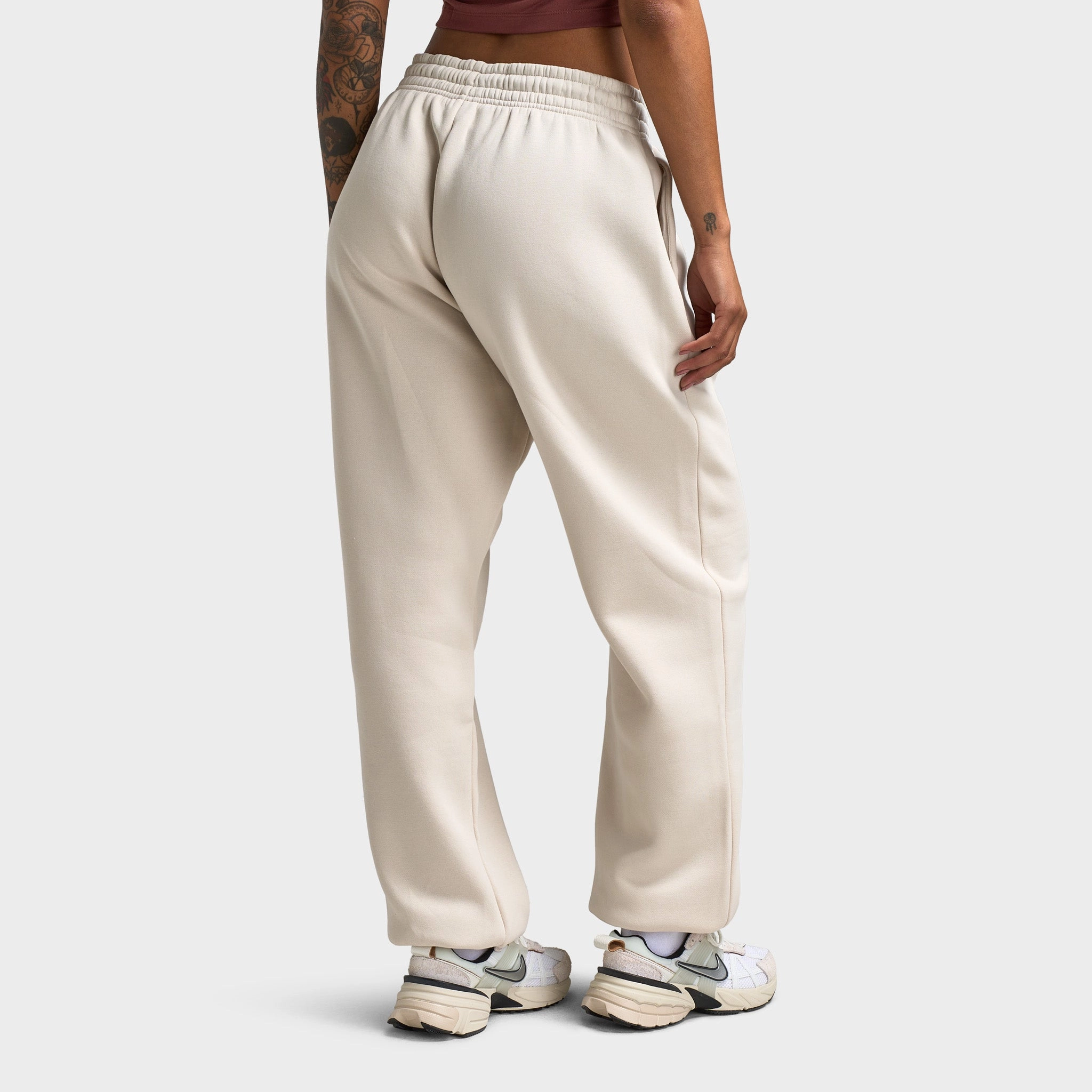 Nike Sportswear Women's Phoenix Fleece Oversized Sweatpants Light Orewood Brown / Sail LowProfile Photo Fit