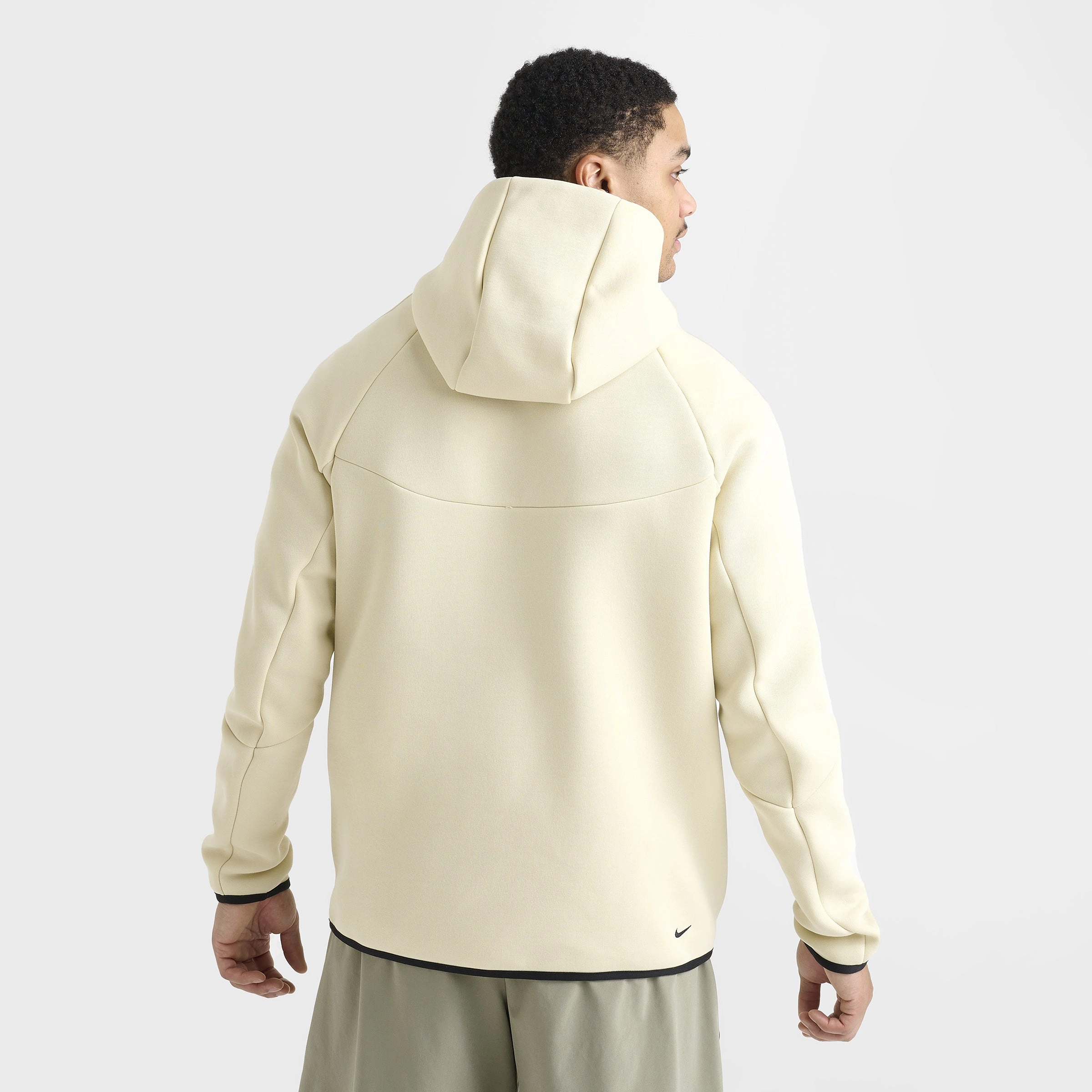 Nike Tech Fleece Full-Zip Windrunner Hoodie Light Khaki / Black Anti Slip Shoulder Pads ExpandableSideGussets