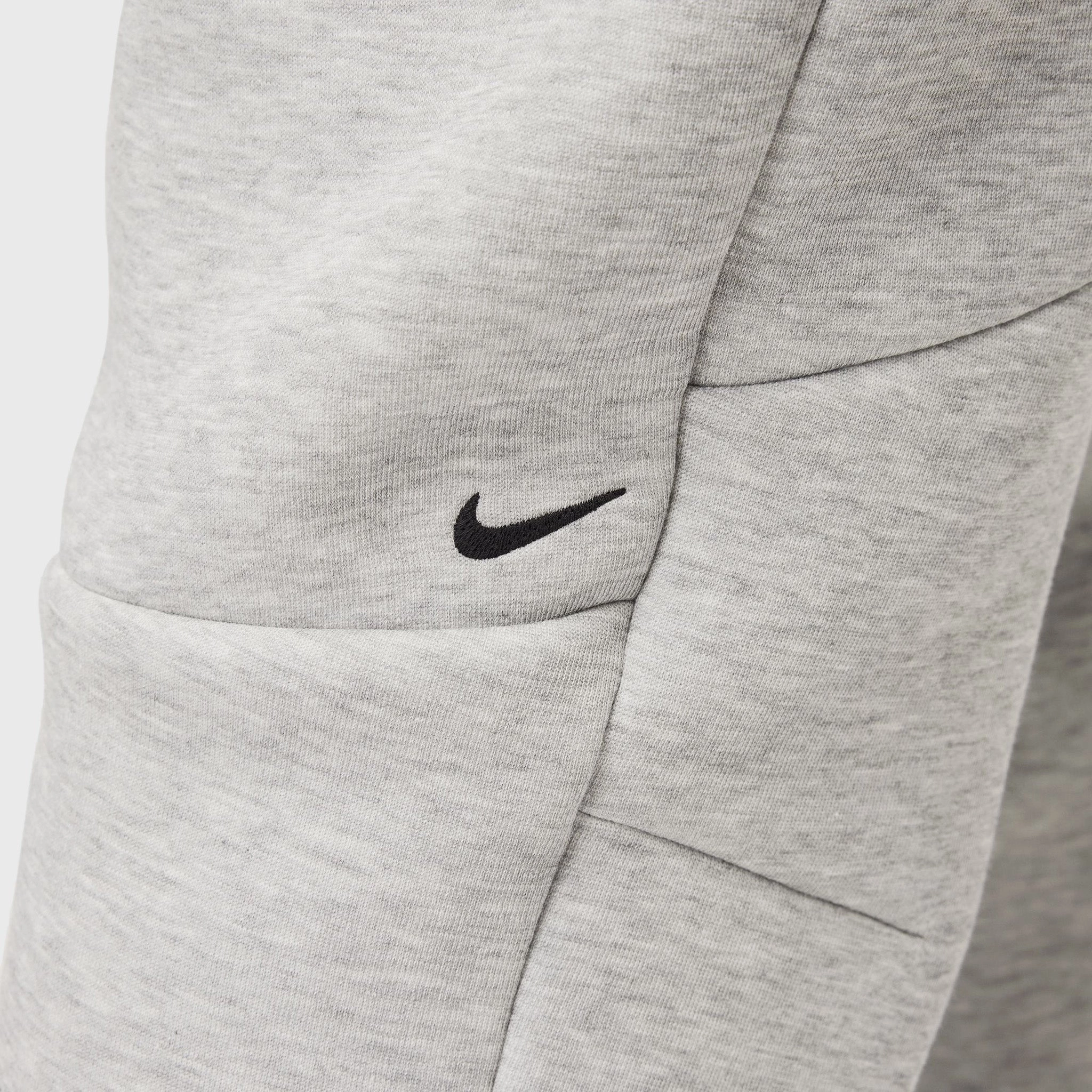 Street Style Nike Tech Fleece Joggers Dark Grey Heather / Black