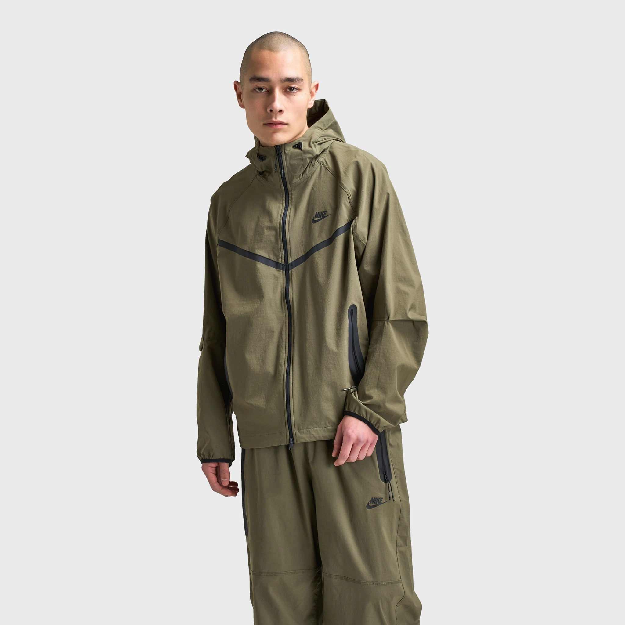Nike Tech Woven Full-Zip Windrunner Jacket Medium Olive / Medium Olive - Black Warm Layers