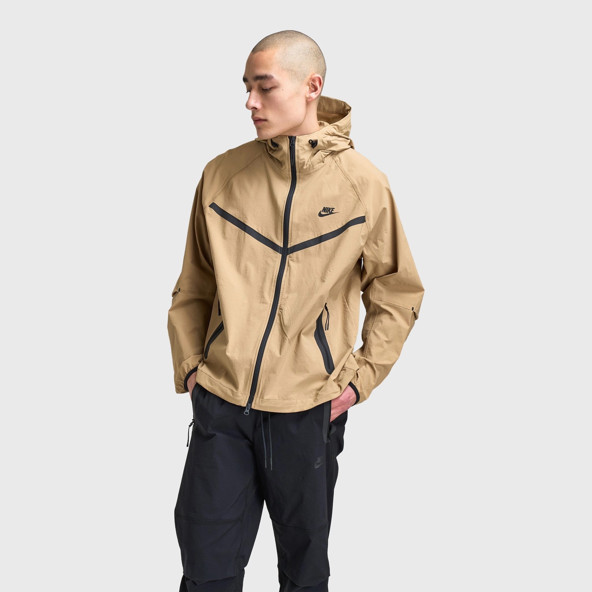 Nike Tech Woven Full Zip Windrunner Jacket Parachute Beige / Parachute Beige - Black Soft Touch
