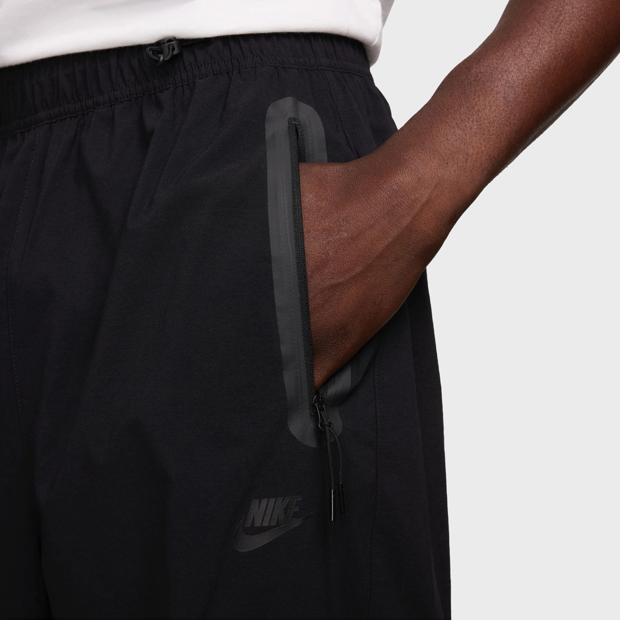 Nike Tech Woven Oversized Pants Black / Black - Black Sports Wear
