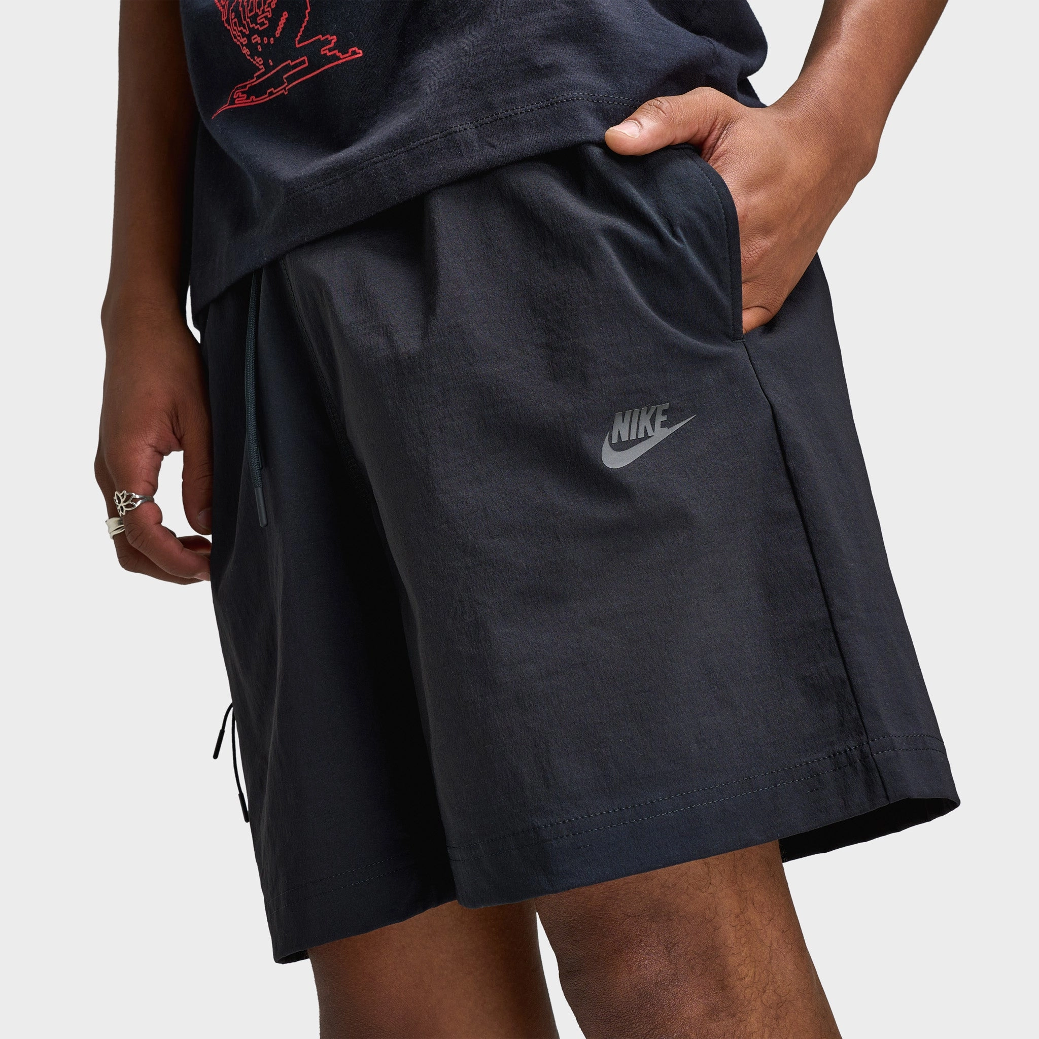 Flexible Design Wool blend Nike Tech Woven Shorts Black / Black