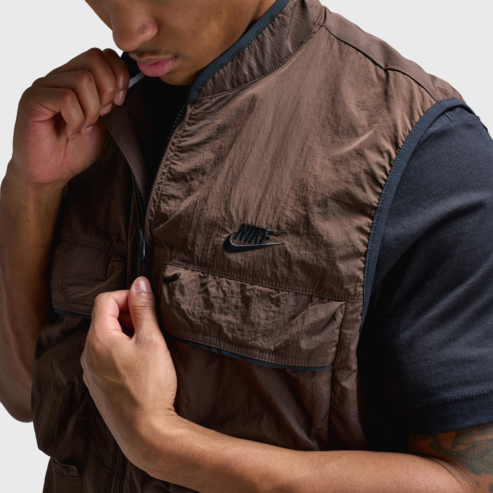 Nike Tech Woven Vest Baroque Brown / Baroque Brown - Black Dynamic Wear plus-size clothing