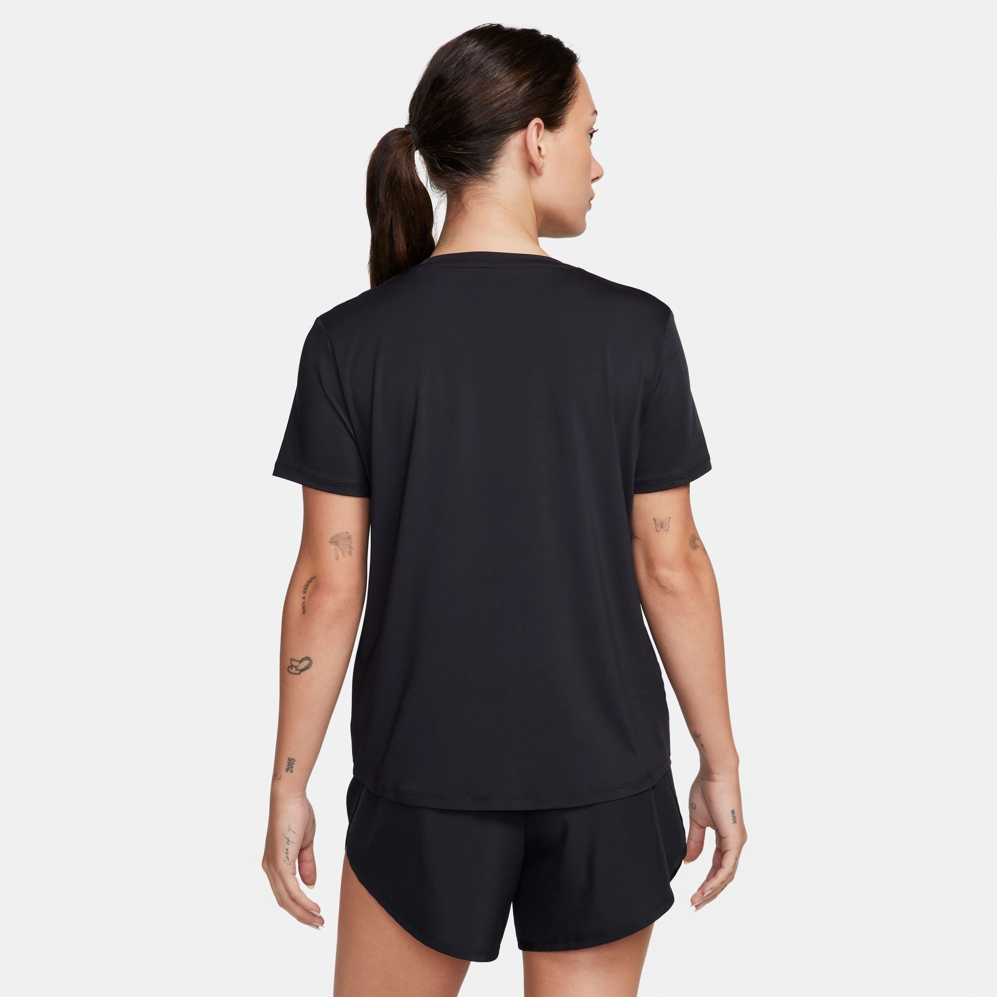 Nike Women's One Dri-FIT Classic Tee Black / Black GentleWaistband DoubleStitched Seams