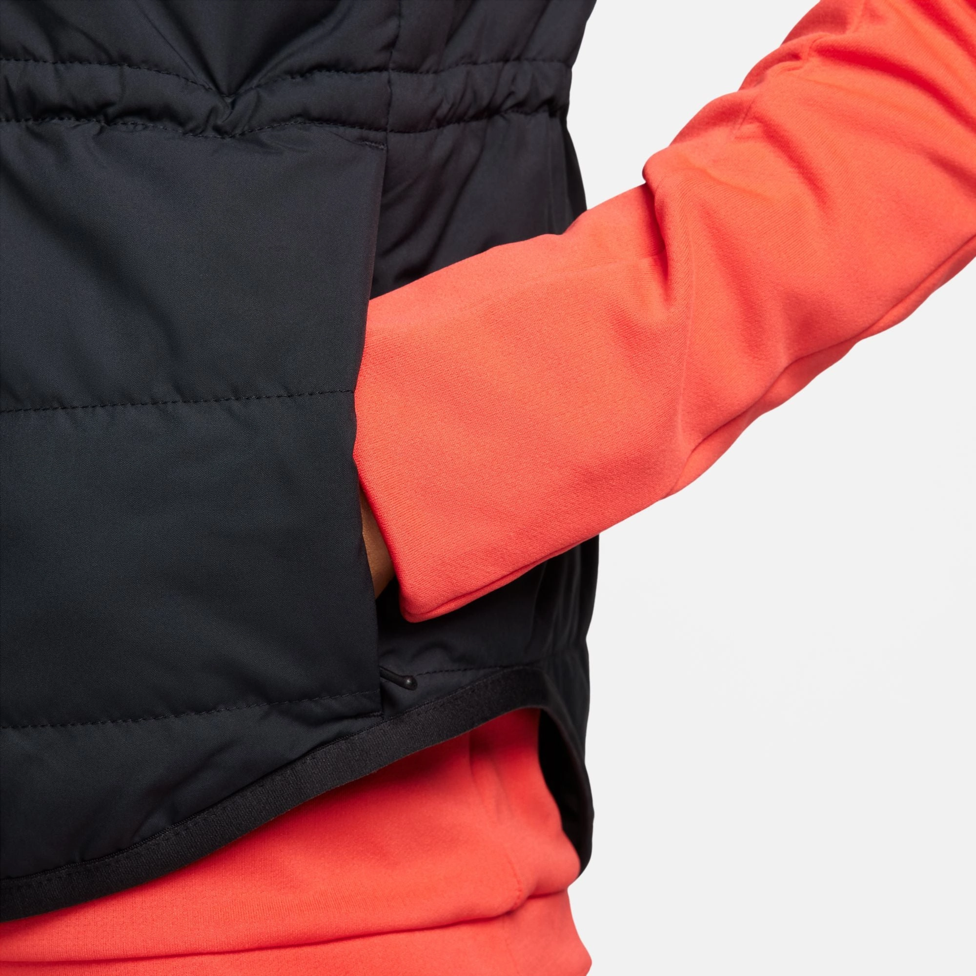 Travel Proof Nike Women's Therma-FIT Swift Running Gilet Black