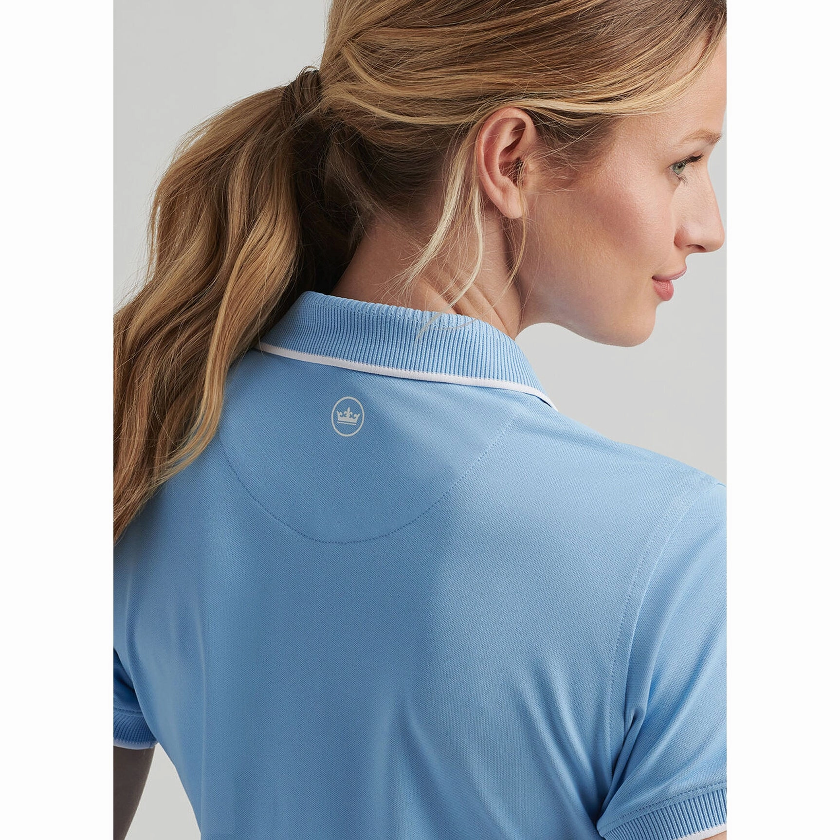 MoistureWicking Fabric Peter Millar Women's Whitworth Sport Mesh Golf Shirt - Cottage Blue/White