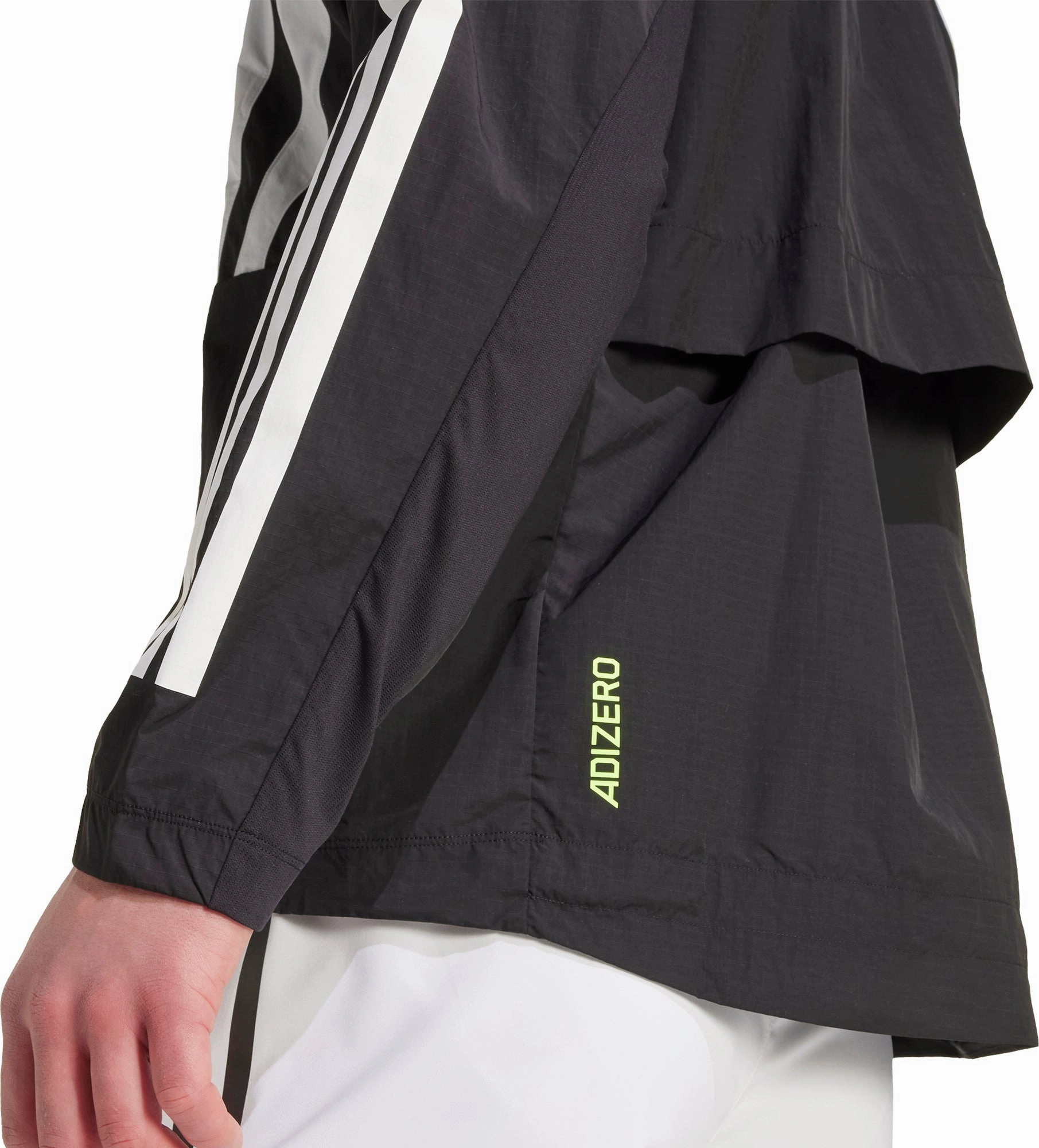 Sporty Look Notice adidas Adizero Archive Mens Running Jacket - Black