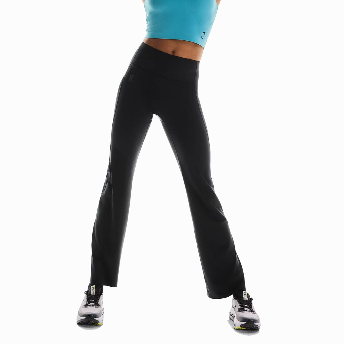 Active Stretch ON Studio Flared Tights