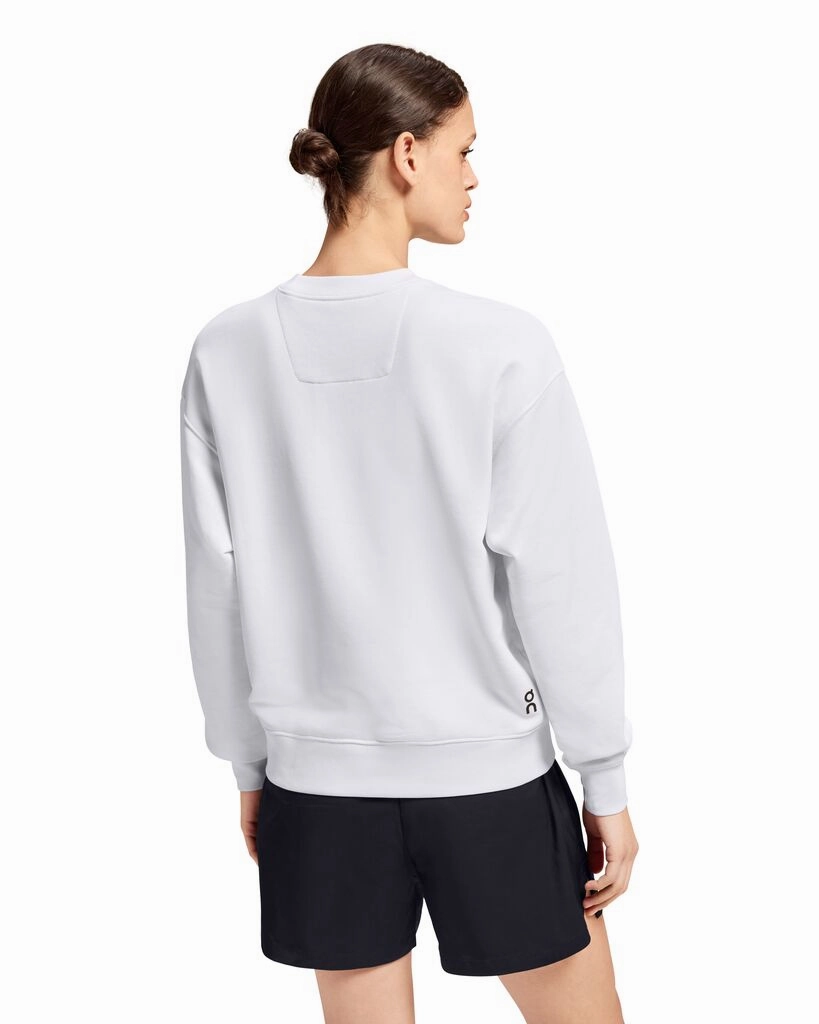 On Women's Club Crew White FadeResistant QuickAccessPockets