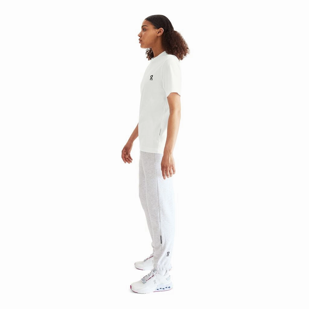 On Women's Club Tee White AntiOdor Fabric BreathableMesh
