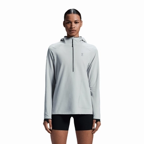 On Women's Pace Hoodie Glacier Reinforced Edges FrictionReducing Lining
