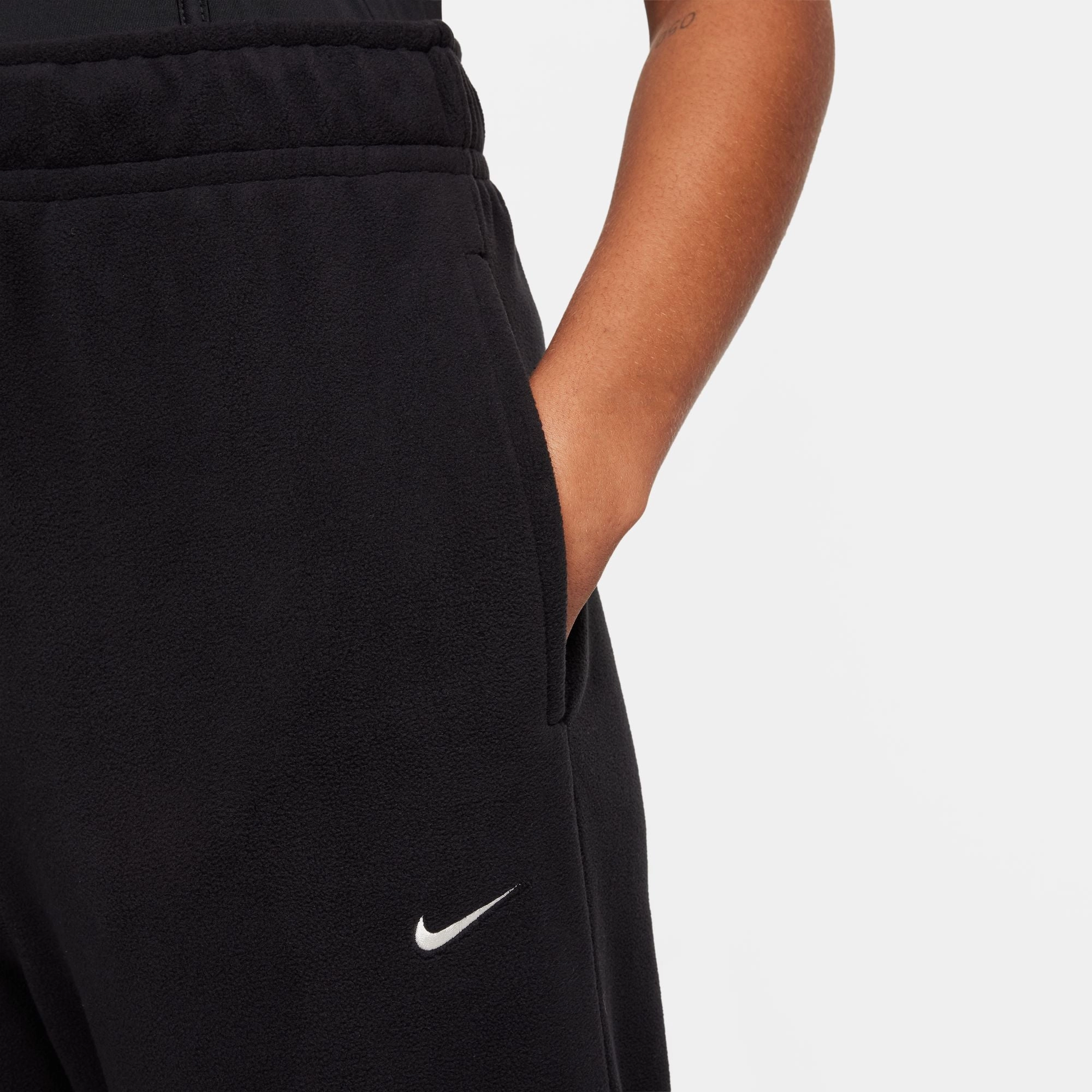 Nike Women's Therma-FIT One Loose Fleece Pants Black / Pale Ivory yoga mode
