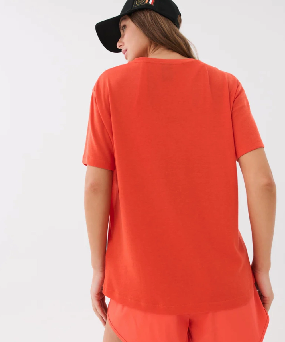 P.E Nation Primary Tee (Cherry Tomato) Training Fit All weather