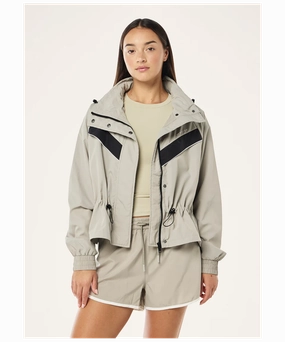 Office Glam Clear Mind P.E Nation Shelter Jacket (Biscuit)