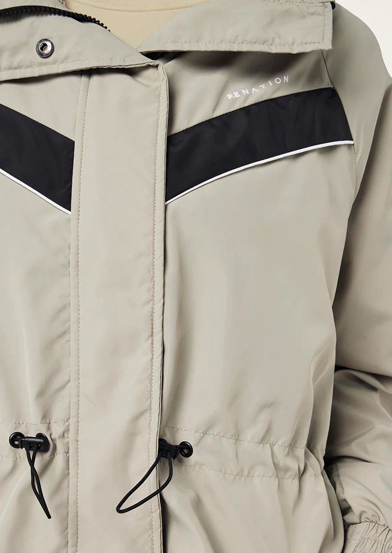 SweatAbsorbentLining P.E Nation Shelter Jacket (Biscuit)