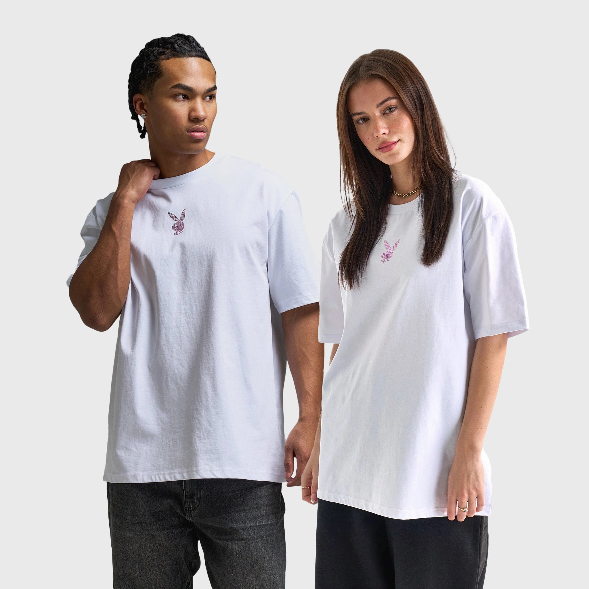 Playboy Women's Diamonte Oversized Graphic Tee / White Learning - effective