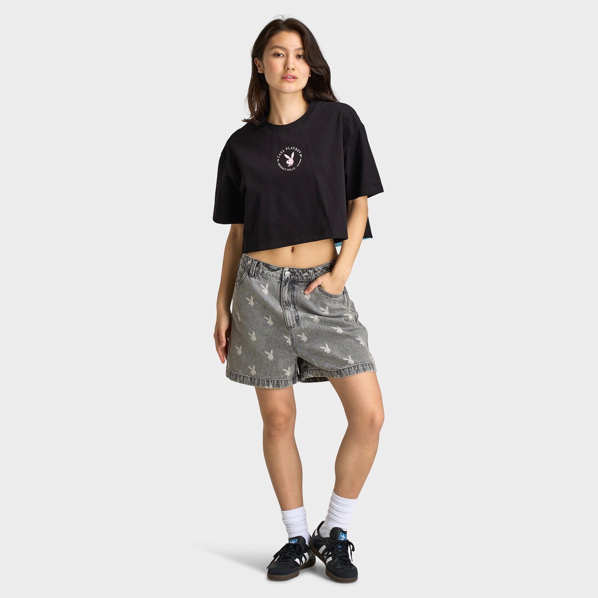 Playboy Women's Pool Playmate Tee Black / Pinkesque MinimalistStitching Layering Comfort