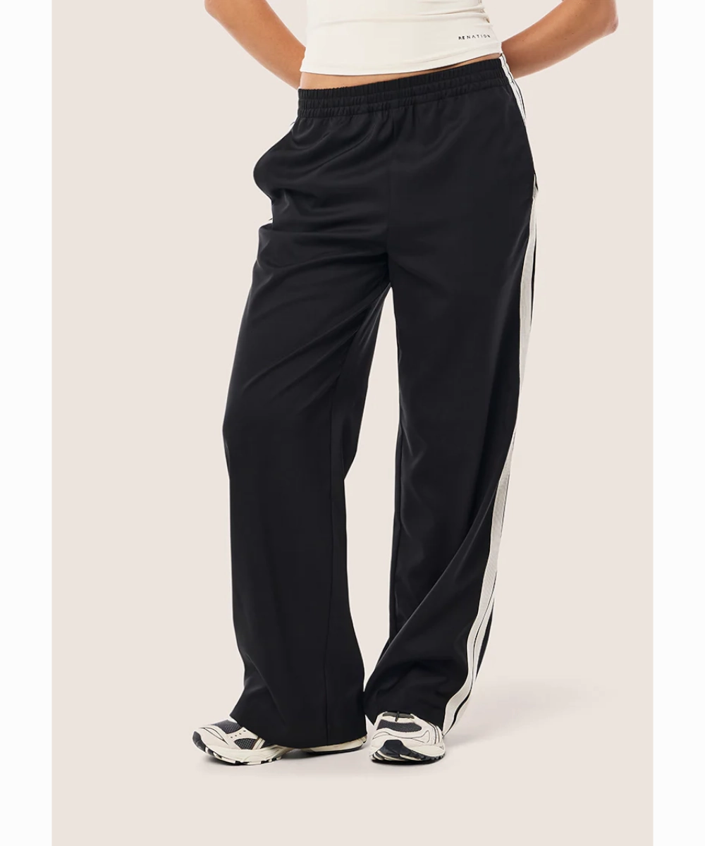 P.E Nation Paradiso Pant (Black) Group Mood