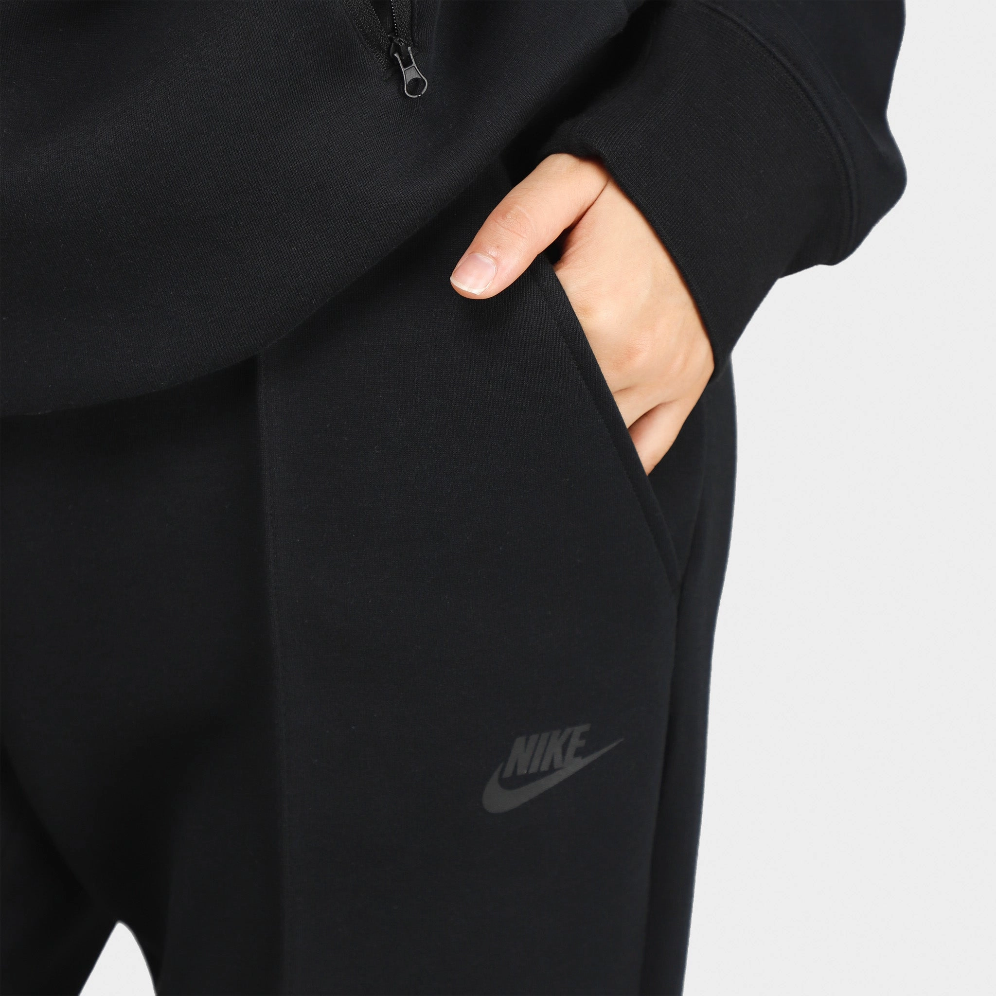 Nike Sportswear Women's Tech Fleece Mid-Rise Joggers / Black Poise Fit Street Glow