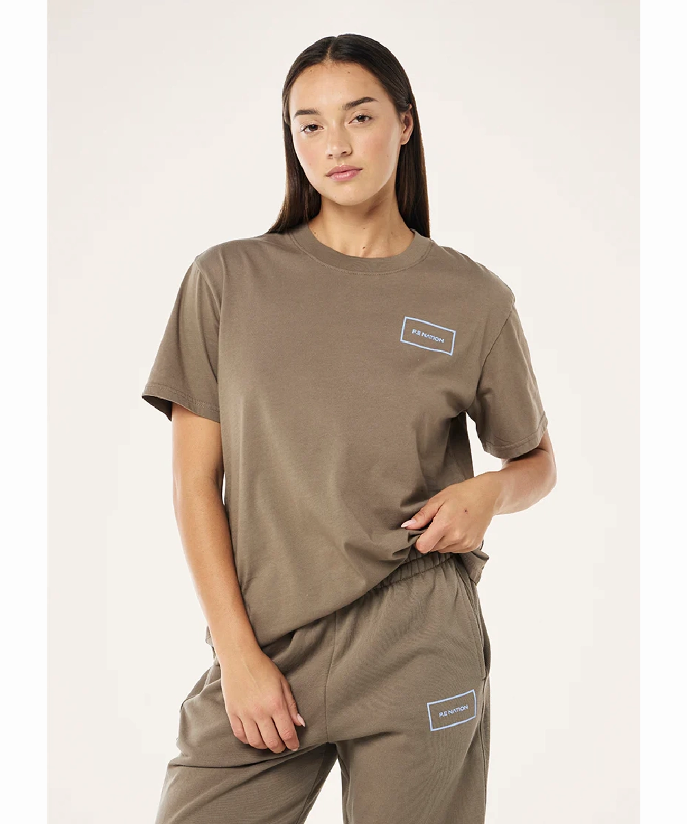 Design Edge P.E Nation Kite 2 Tee (Fawn)
