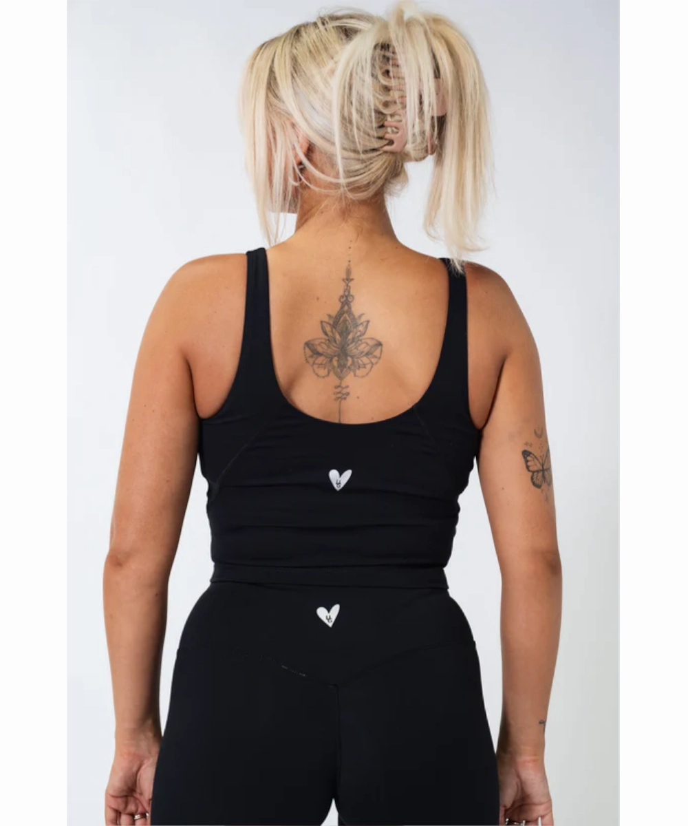 UNDRGROUND Buttery Scoop Singlet (Black) Rich Tone