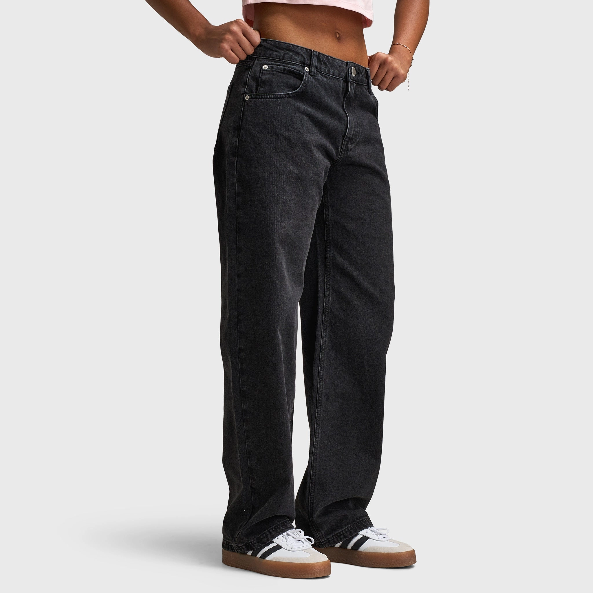 Style Mood SoftTouch Unlike Humans Women's Unlike Mid Rise Jeans / Washed Black