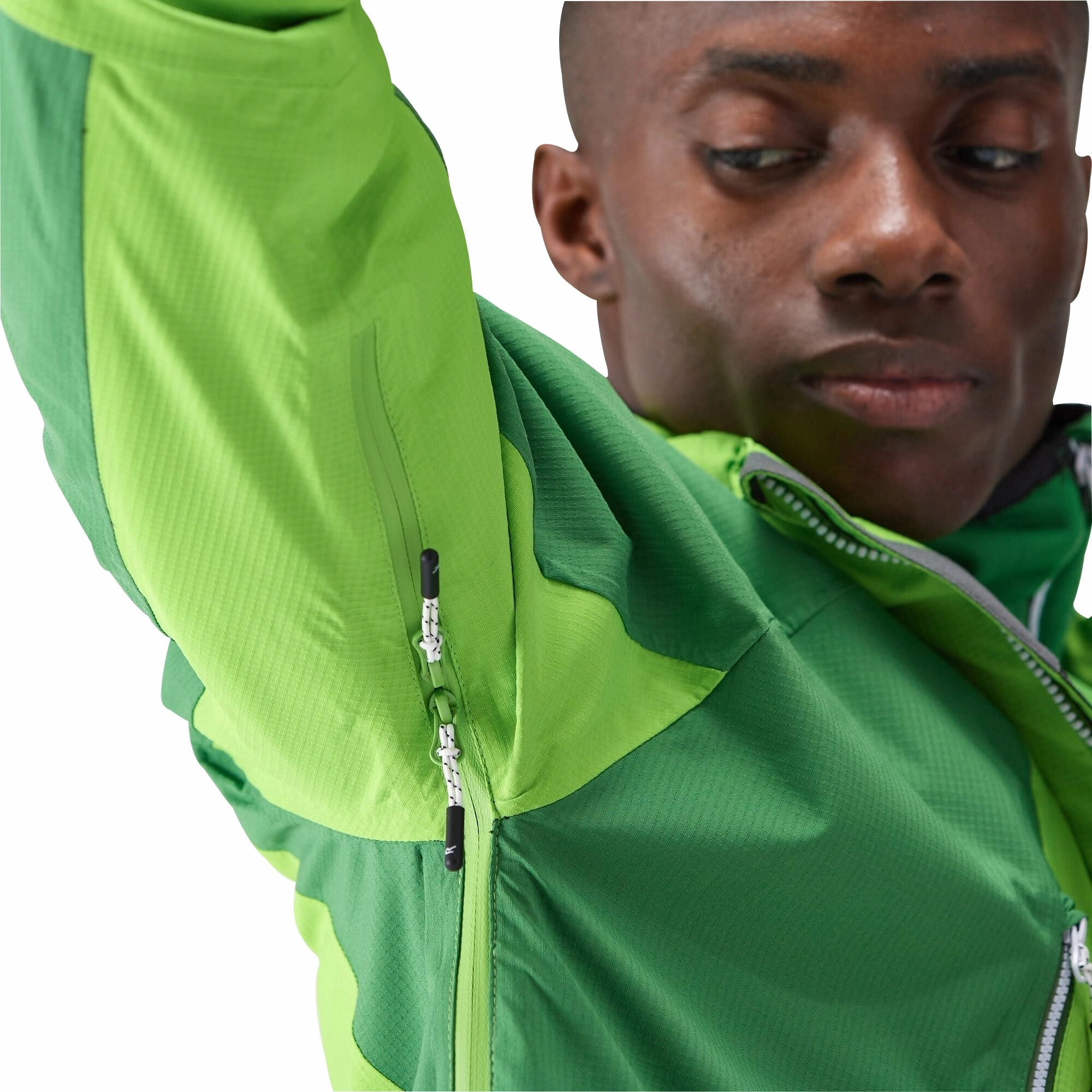 Mild Weather Layer Contemporary Fit Regatta Sacramento IX 2 In 1 Mens Waterproof Jacket - Green