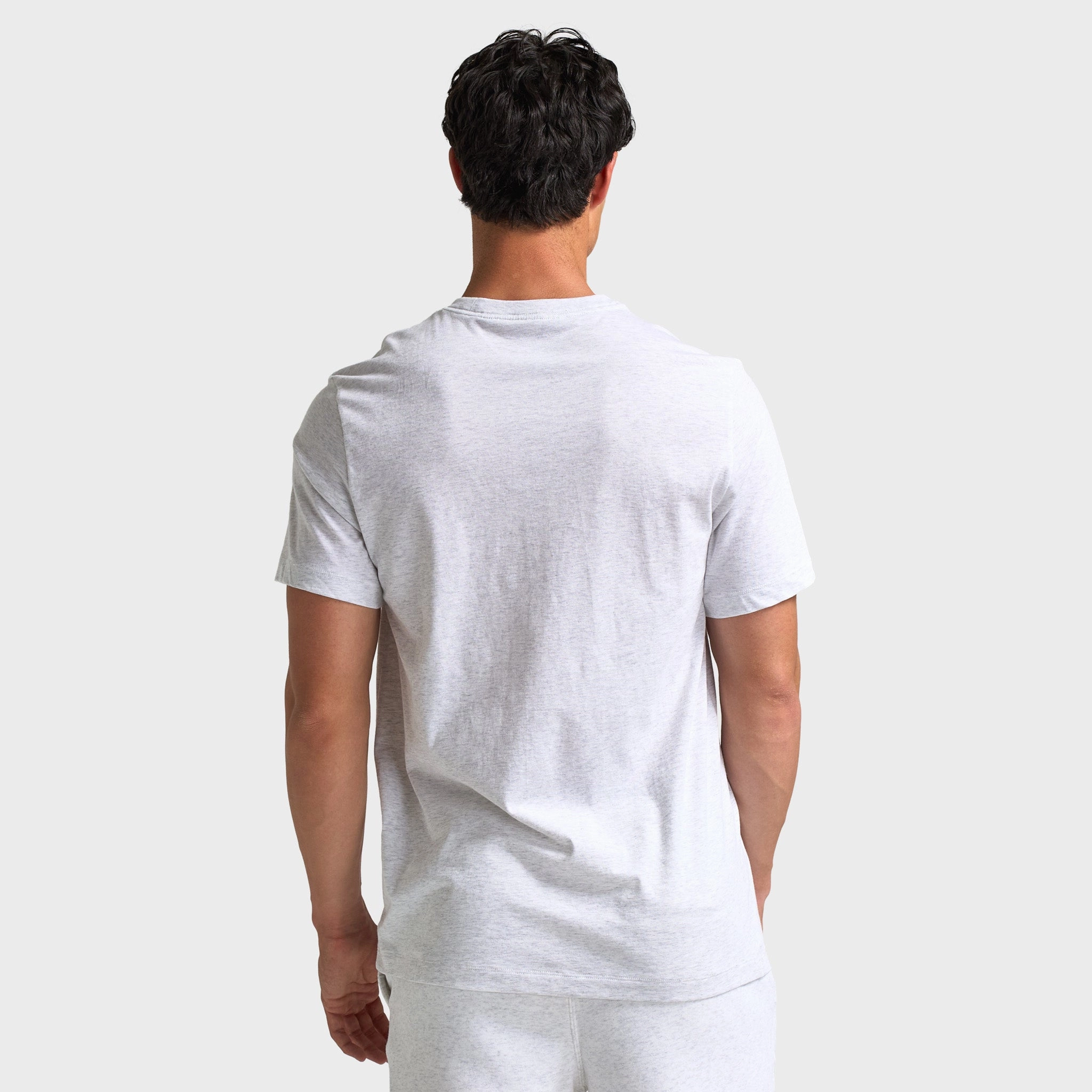 Nike Sportswear Club T-Shirt / Birch Heather Military - grade