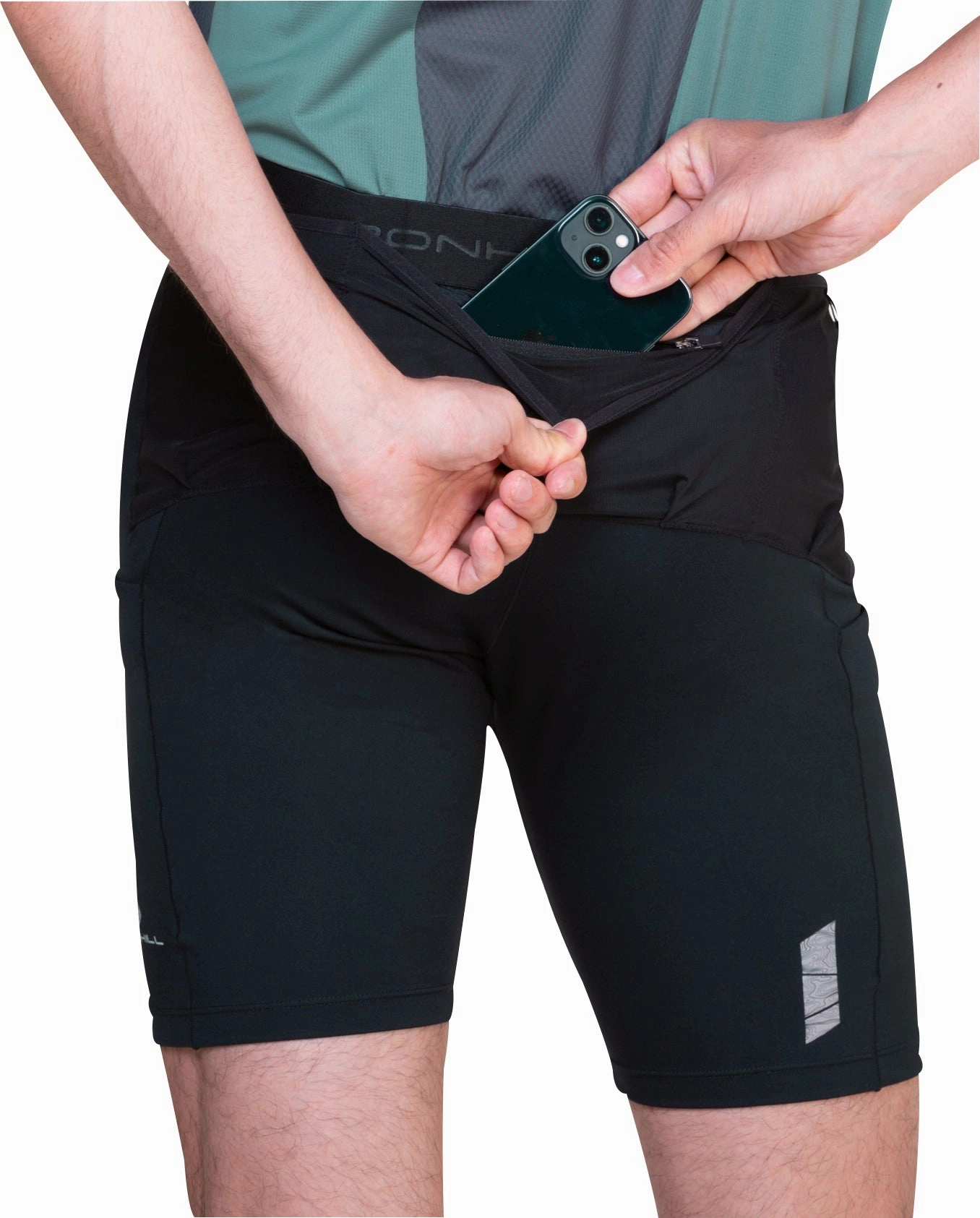 Cooling Mesh Lining Simple Fit Ronhill Tech All Terrain 8 Inch Stretch Mens Short Running Tights - Black