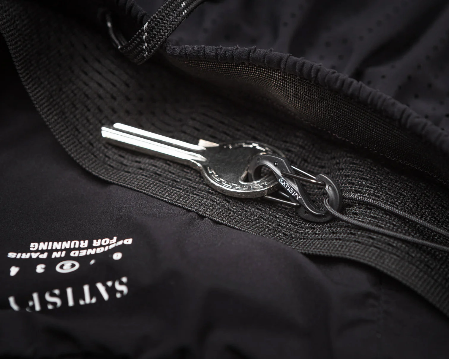 Zipper Closure Satisfy Space?O 5 Inch Distance Shorts Black