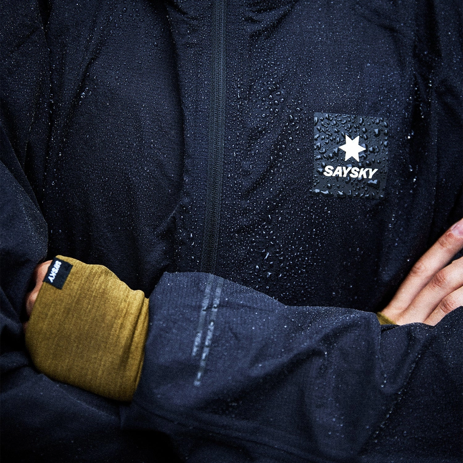 casual fun SAYSKY Flow 2.5L Waterproof Jacket Black
