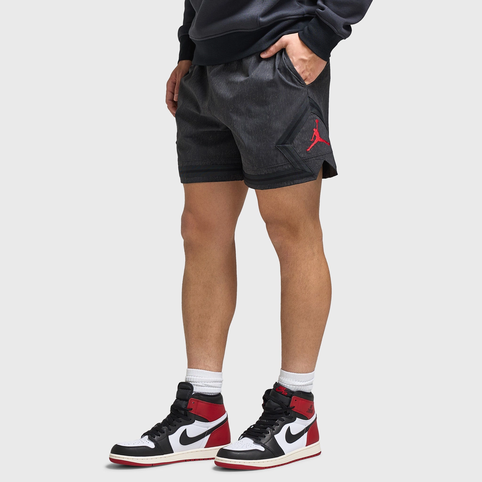 Jordan Dri-FIT Gel Reflective Diamond Shorts Off Noir / Gym Red yoga clothes