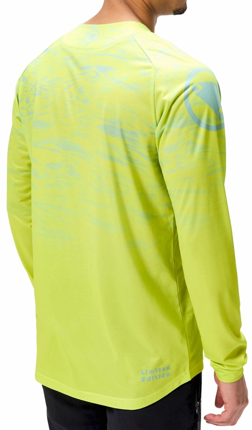 Endura Marble LTD Printed Long Sleeve Mens Cycling Jersey - Green Party outfit ZeroDistraction Waistline