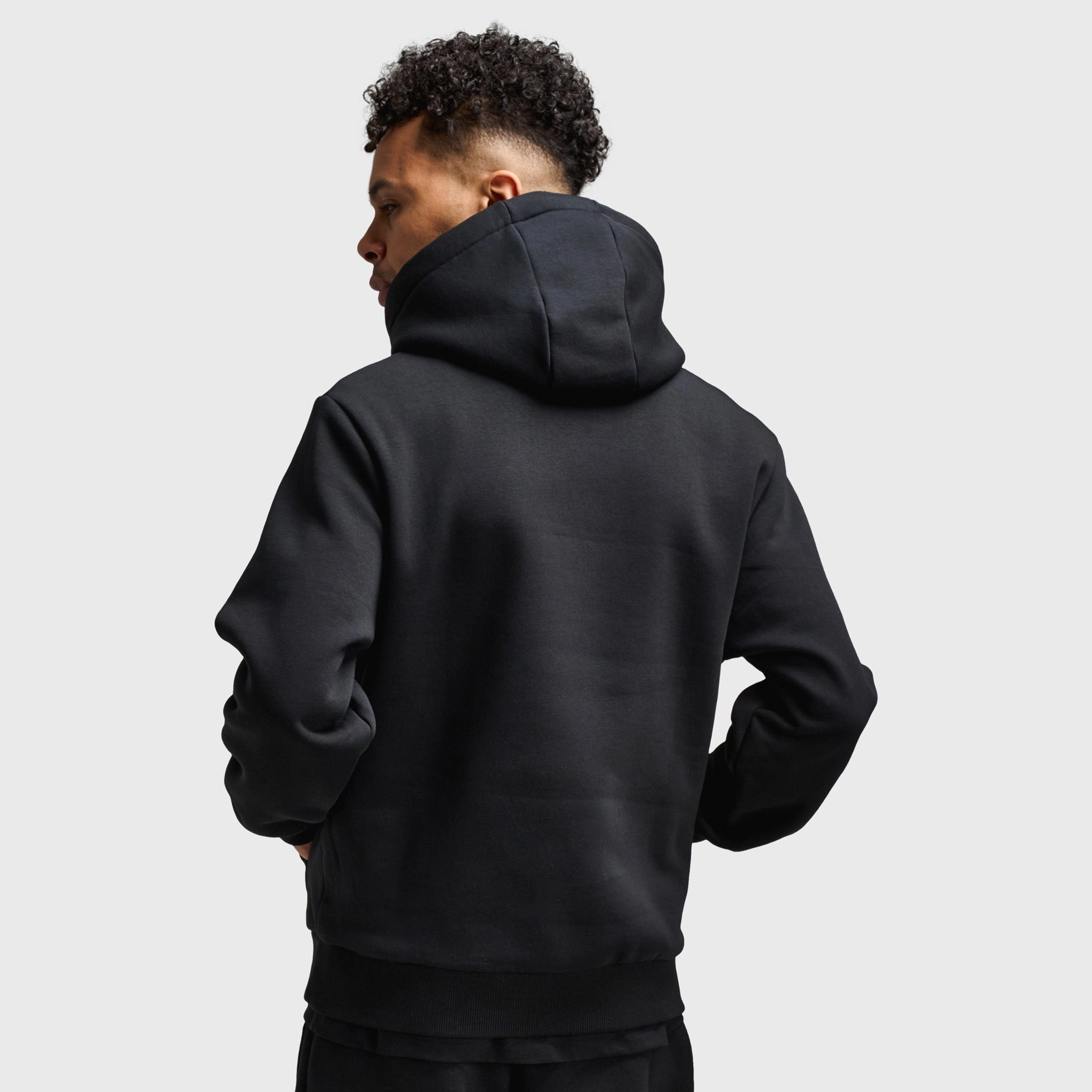 Flexible Shoulder Gussets Sonneti Logan Pullover Hoodie / Black