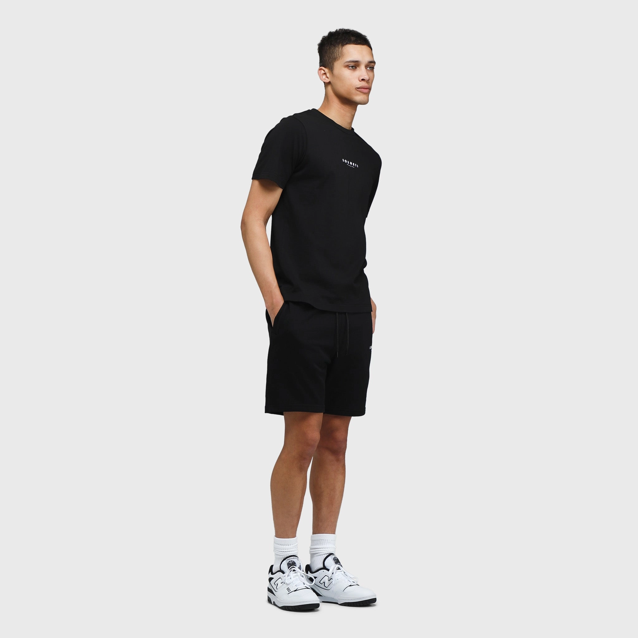 standard size Sonneti London T-shirt / Black