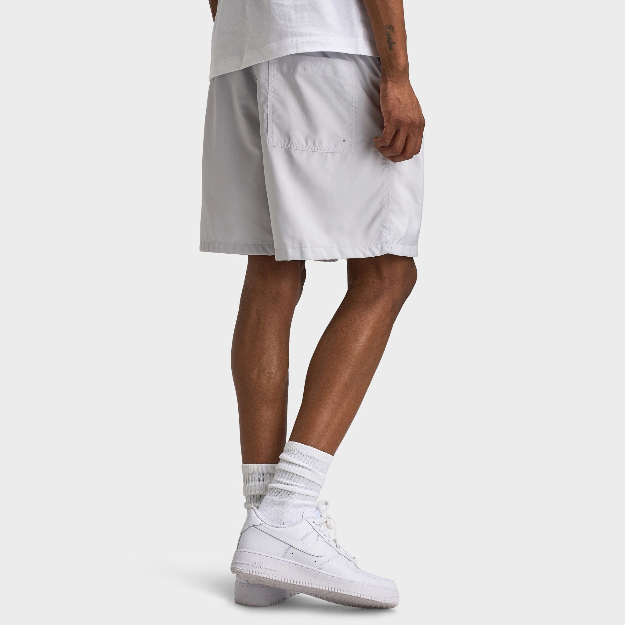 Athletic Cut sophisticated appearance Nike Club Flow Shorts Photon Dust / White