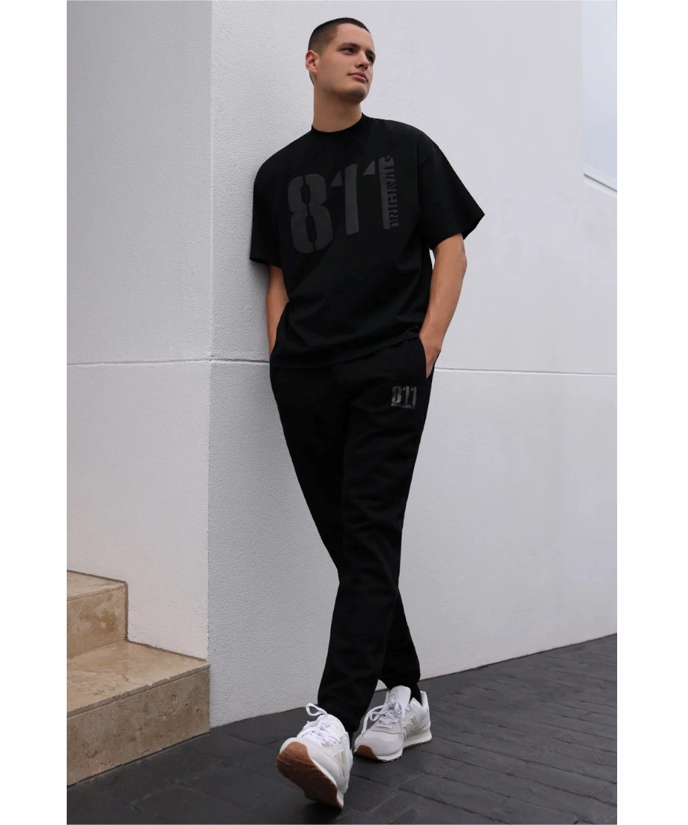 811 Originals Unisex Main ST          T-Shirt (Black) Sky Cool Elastic cuffs