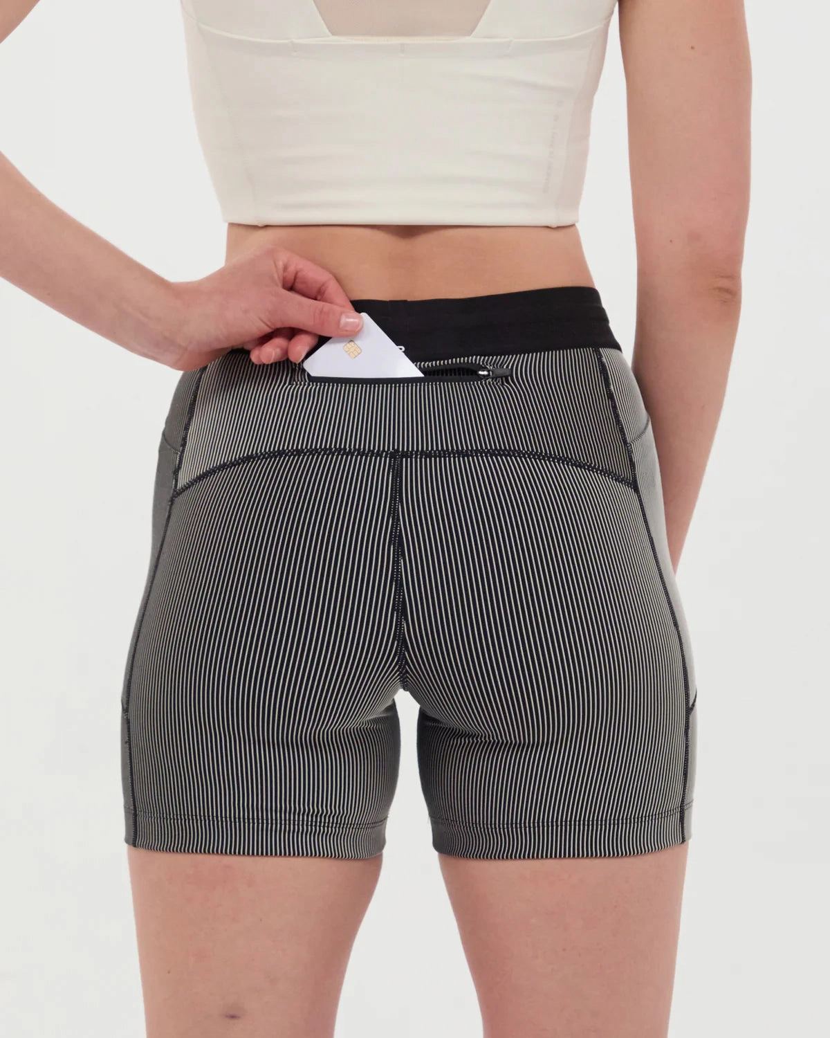 Women's Striped Cadence 5 Inch Compression Shorts Black / Chalk Boho Free