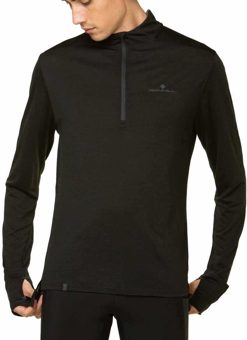 Businesswoman Single piece wear Ronhill Tech Merino Half Zip Long Sleeve Mens Running Top - Black