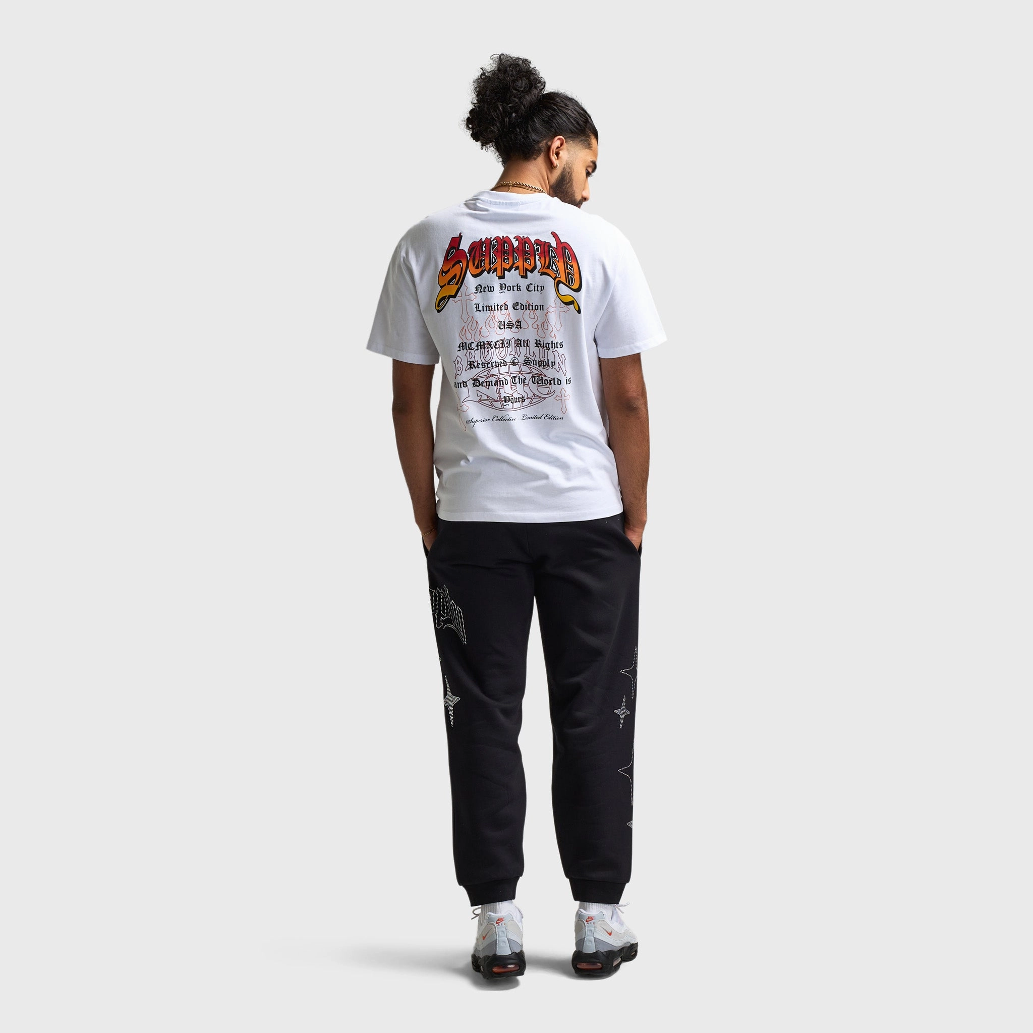Fresh Flexible Supply & Demand Ashburn Graphic T-Shirt / Optic White