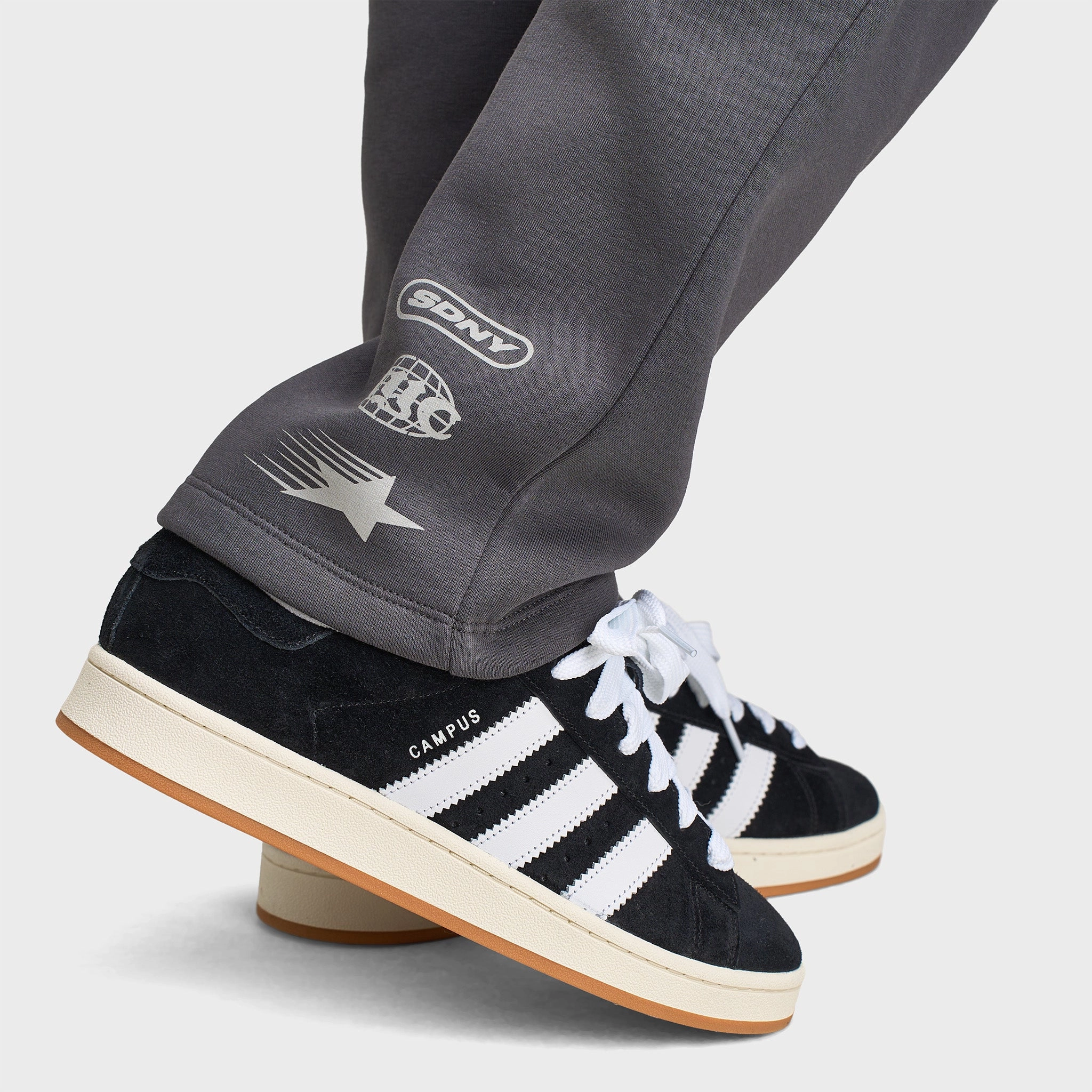 outdoor adventurer Fitness Essentials Supply & Demand Ashburn Pants / Dark Grey