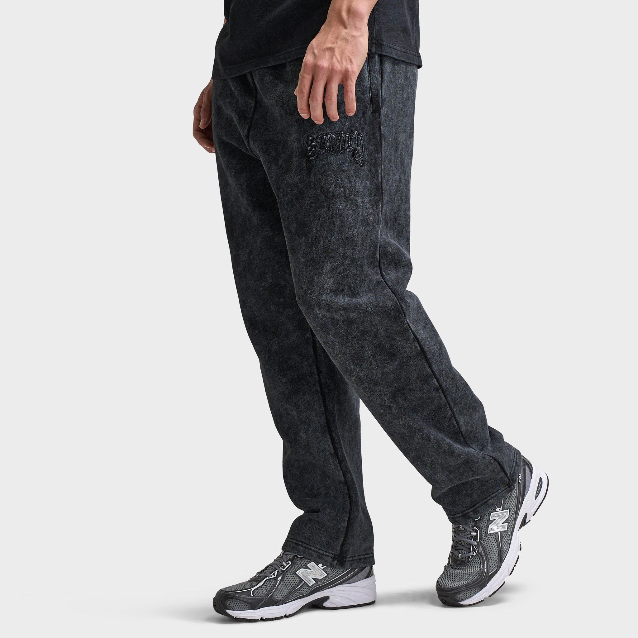 Supply & Demand Barron Pants / Washed Black Cozy Wear Shrink Resistant Fabric