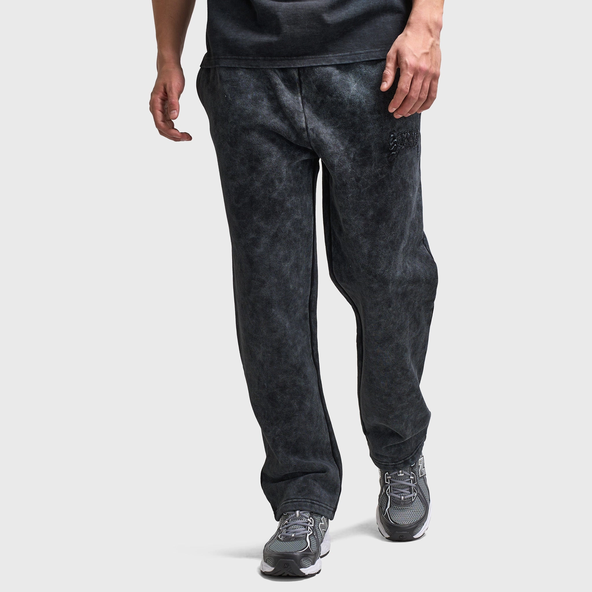 Supply & Demand Barron Pants / Washed Black SeamlessConstruction NonChafing Edge Binding