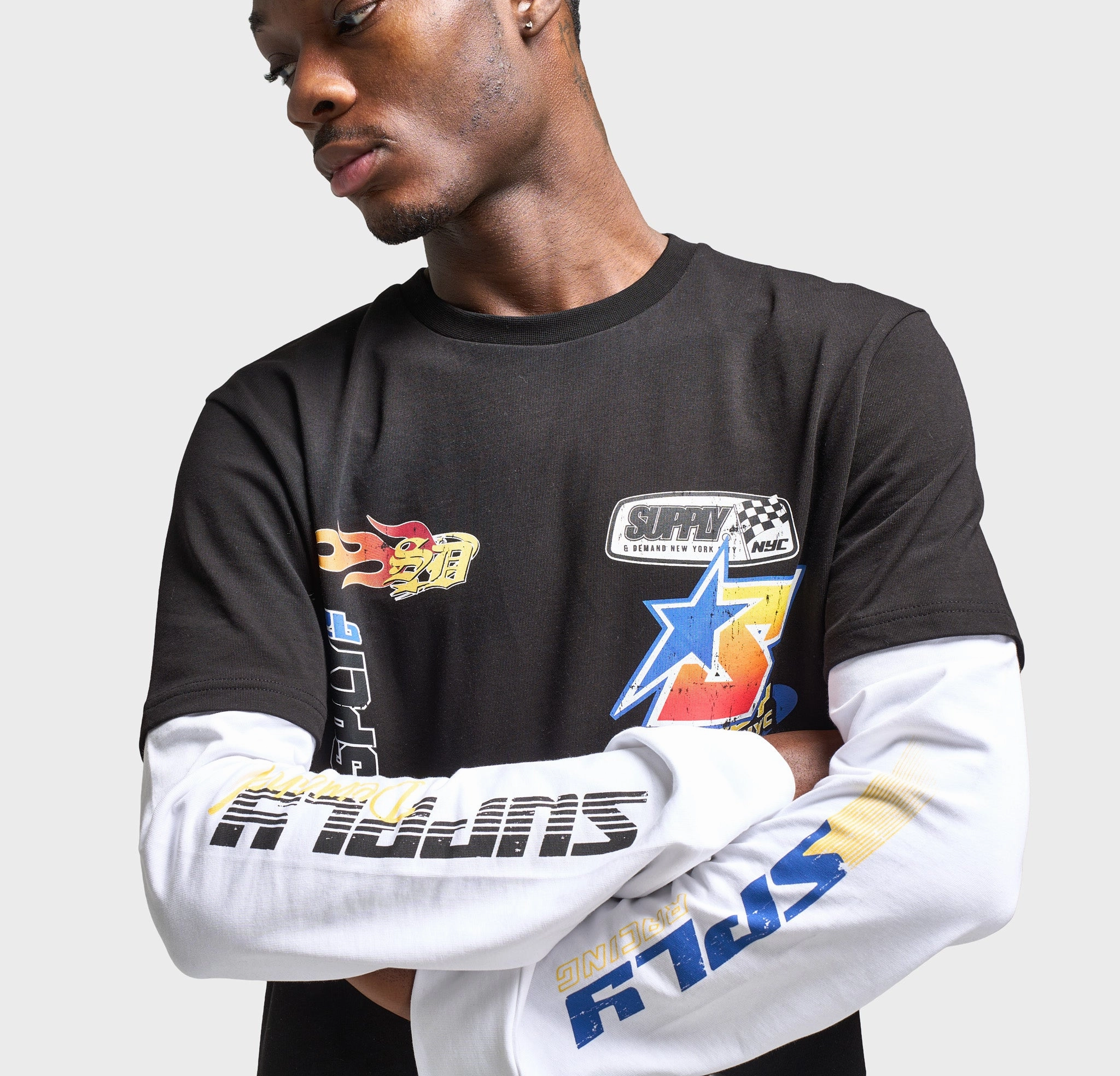 Anti - rust Supply & Demand Boyd Long Sleeve Graphic T-Shirt / Black