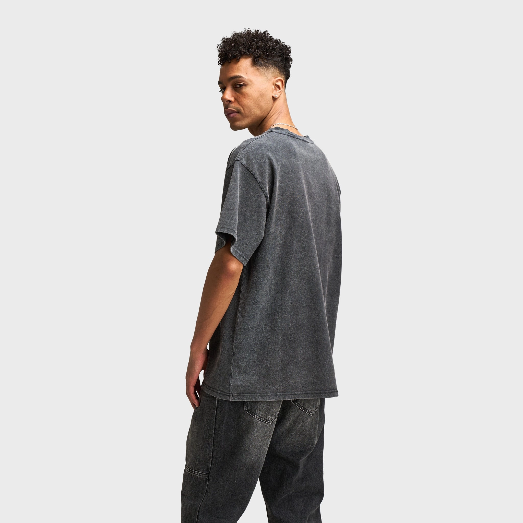 Supply & Demand Growl Graphic T-Shirt / Black Elastic Free Comfort Trim