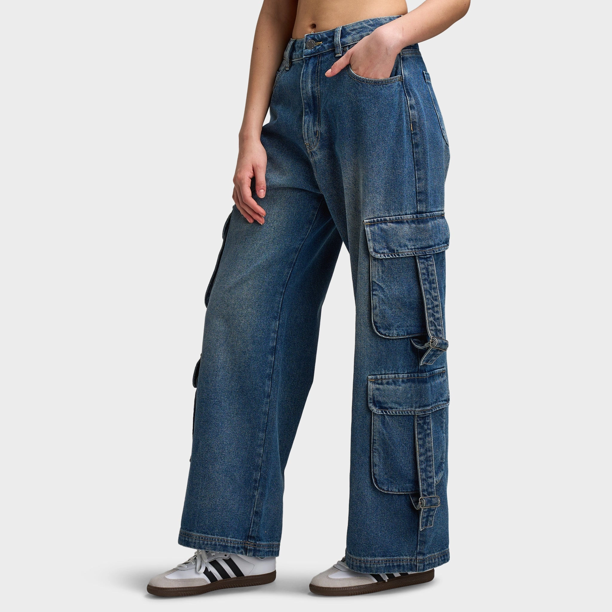 Base Wear Holiday Vibes High Quality Supply & Demand Women's Born Jeans / Mid Wash Denim