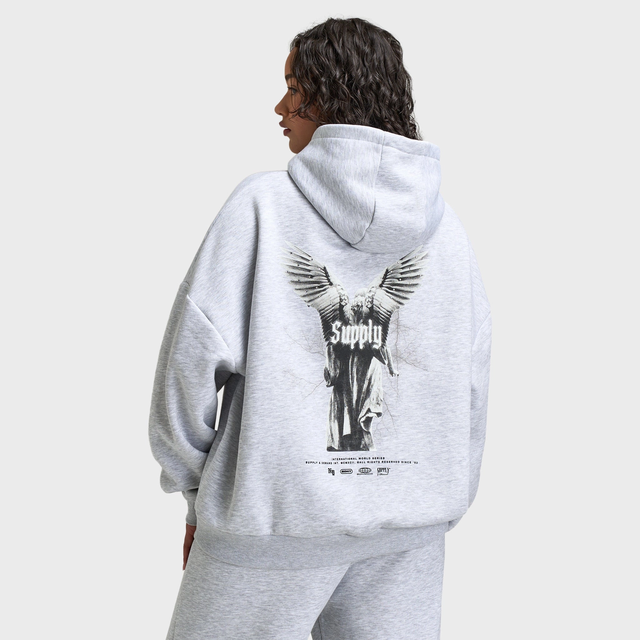 ExpandableSideGussets Supply & Demand Women's Wings Pullover Hoodie / Light Grey