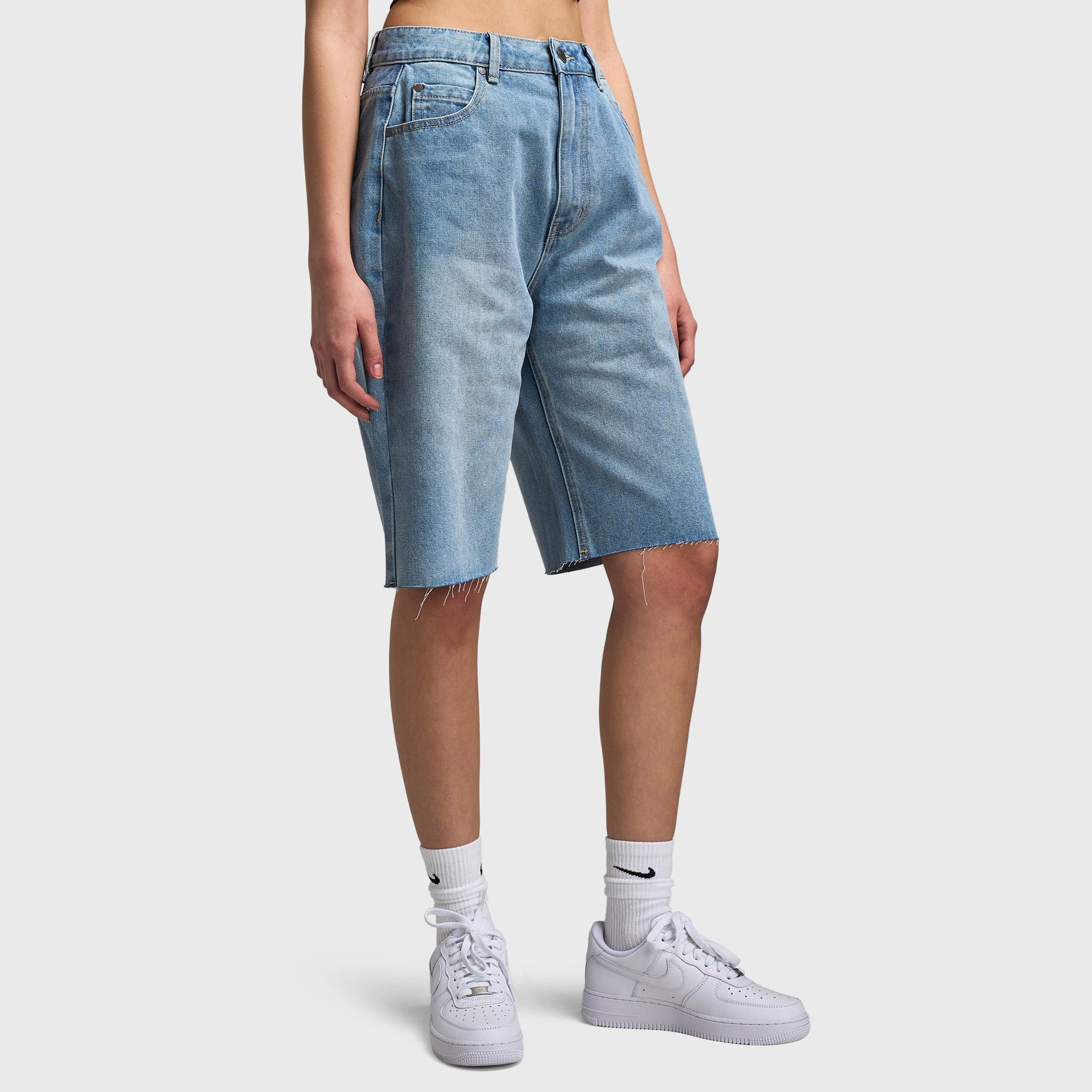 All Day Comfort Design No Iron Wear Supply & Demand Womens' Bleek Denim Shorts / Light Wash Denim